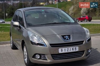 Мікровен Peugeot 5008 2010 в Тернополі