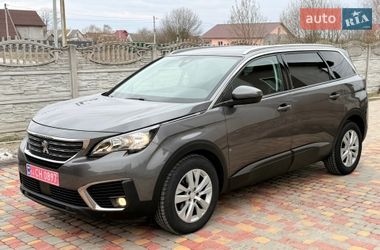 Позашляховик / Кросовер Peugeot 5008 2017 в Житомирі