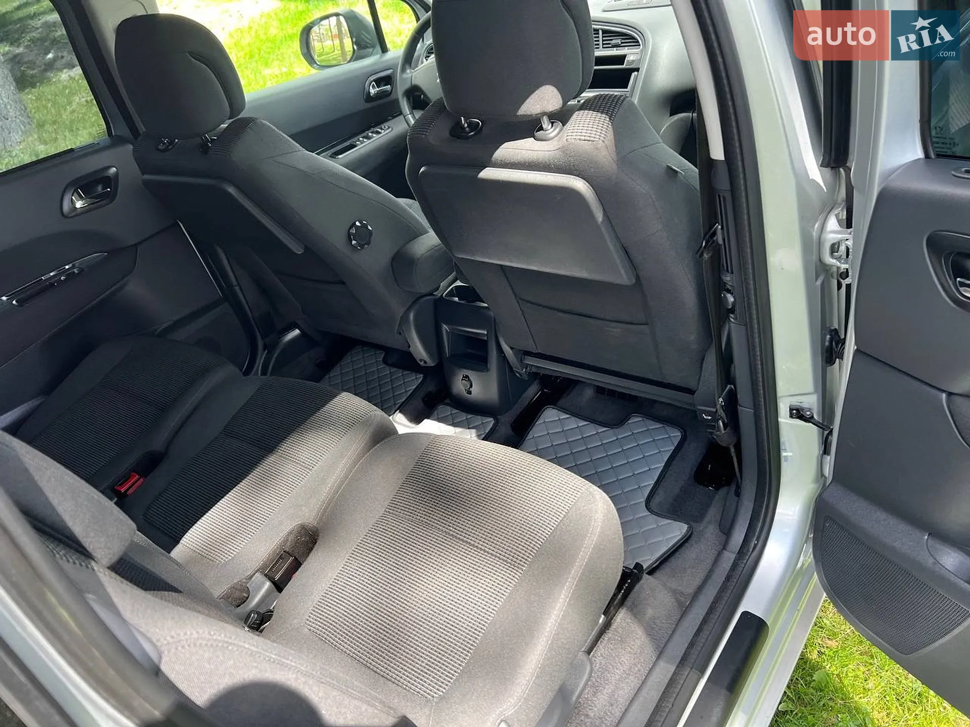 2013 Peugeot 5008 - мініатюра 26