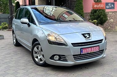 Микровэн Peugeot 5008 2011 в Тернополе