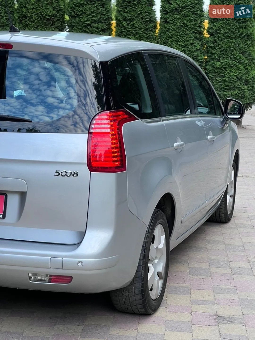 2011 Peugeot 5008 - мініатюра 13