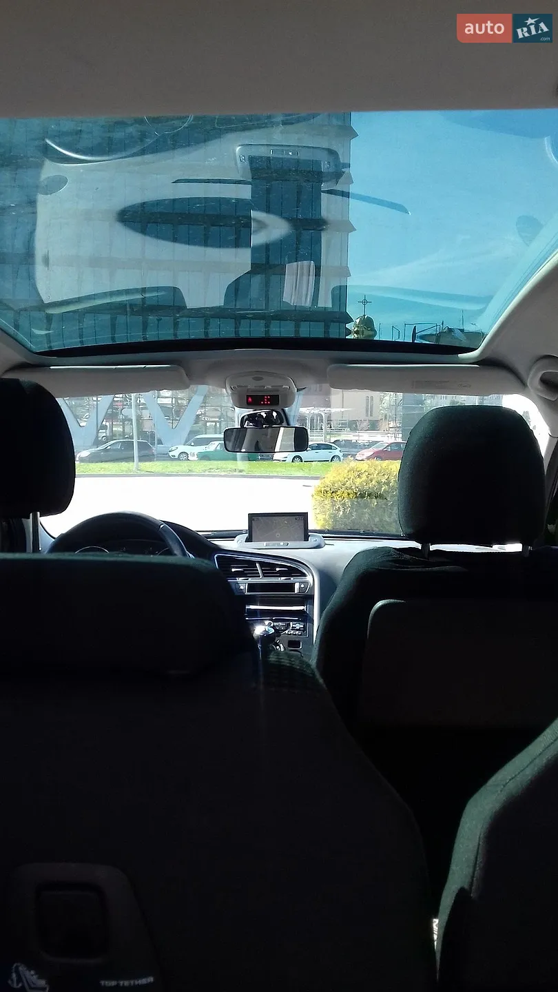 2013 Peugeot 5008 - мініатюра 18