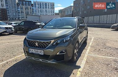 Позашляховик / Кросовер Peugeot 5008 2018 в Києві