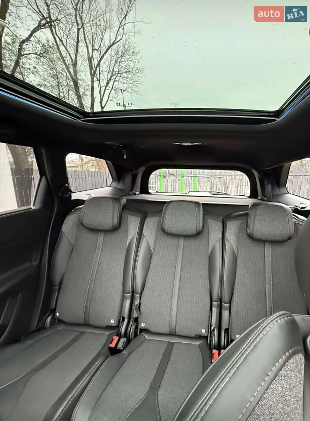 2017 Peugeot 5008 - мініатюра 14