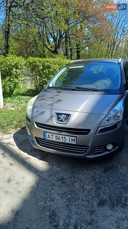 2011 Peugeot 5008 - мініатюра 14
