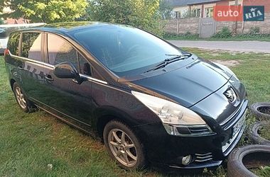 Мікровен Peugeot 5008 2011 в Чернігові