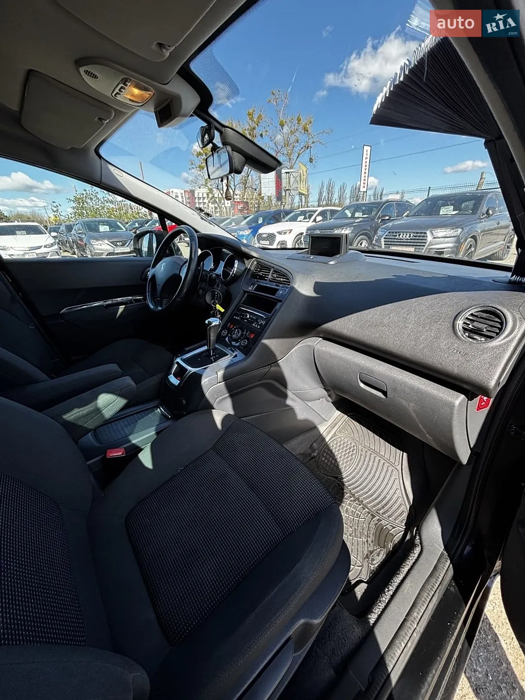 2013 Peugeot 5008 - мініатюра 13
