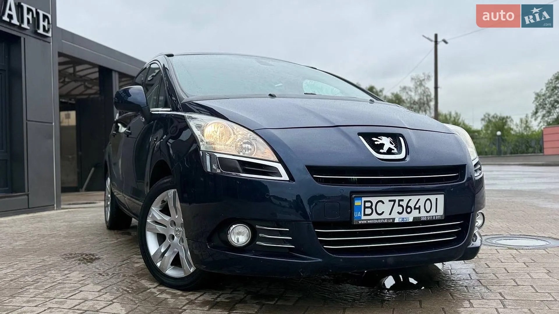 2010 Peugeot 5008 - мініатюра 10