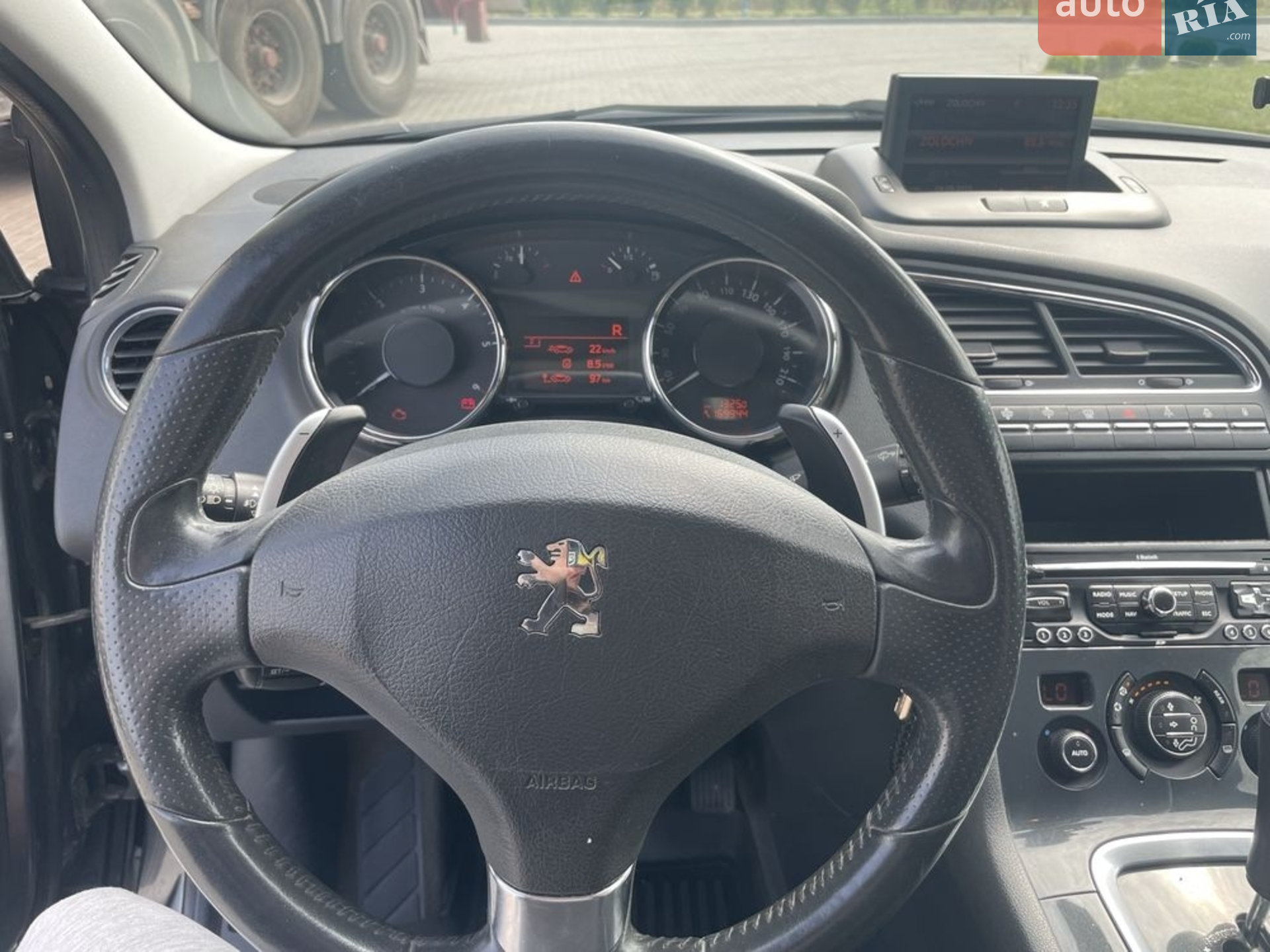2011 Peugeot 5008 - мініатюра 19