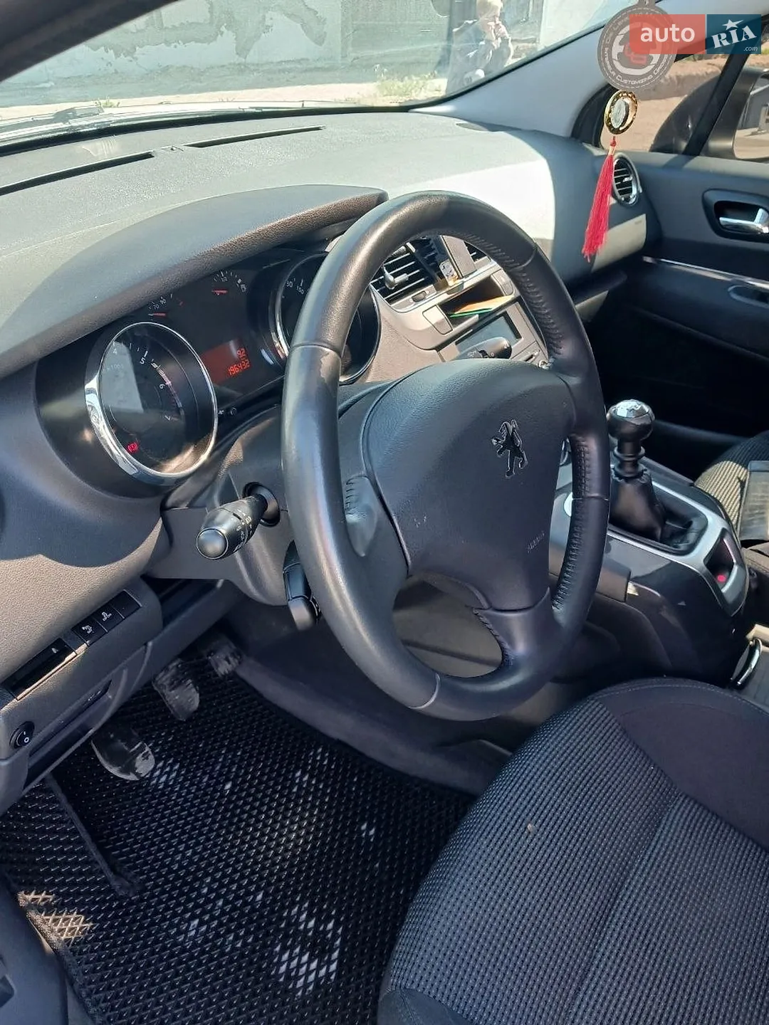 2011 Peugeot 5008 - мініатюра 26