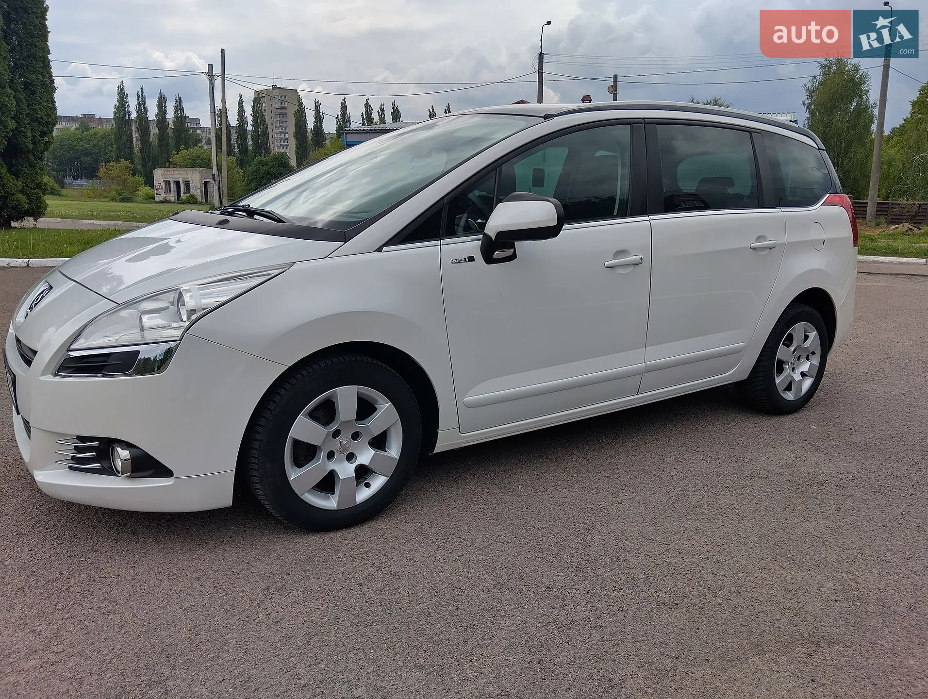 2013 Peugeot 5008 - мініатюра 11