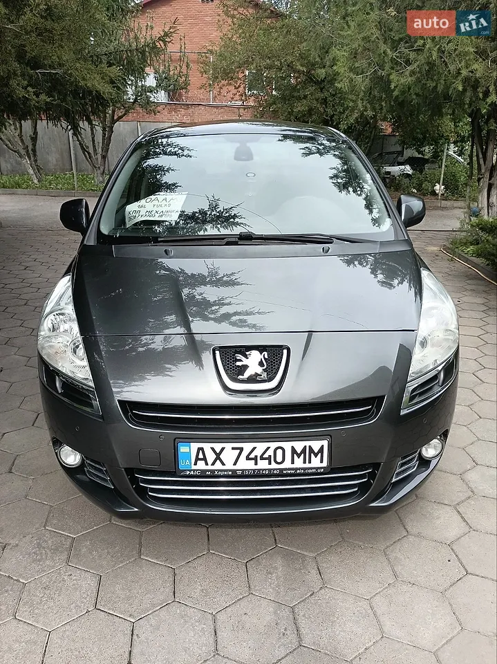 2010 Peugeot 5008 - мініатюра 9