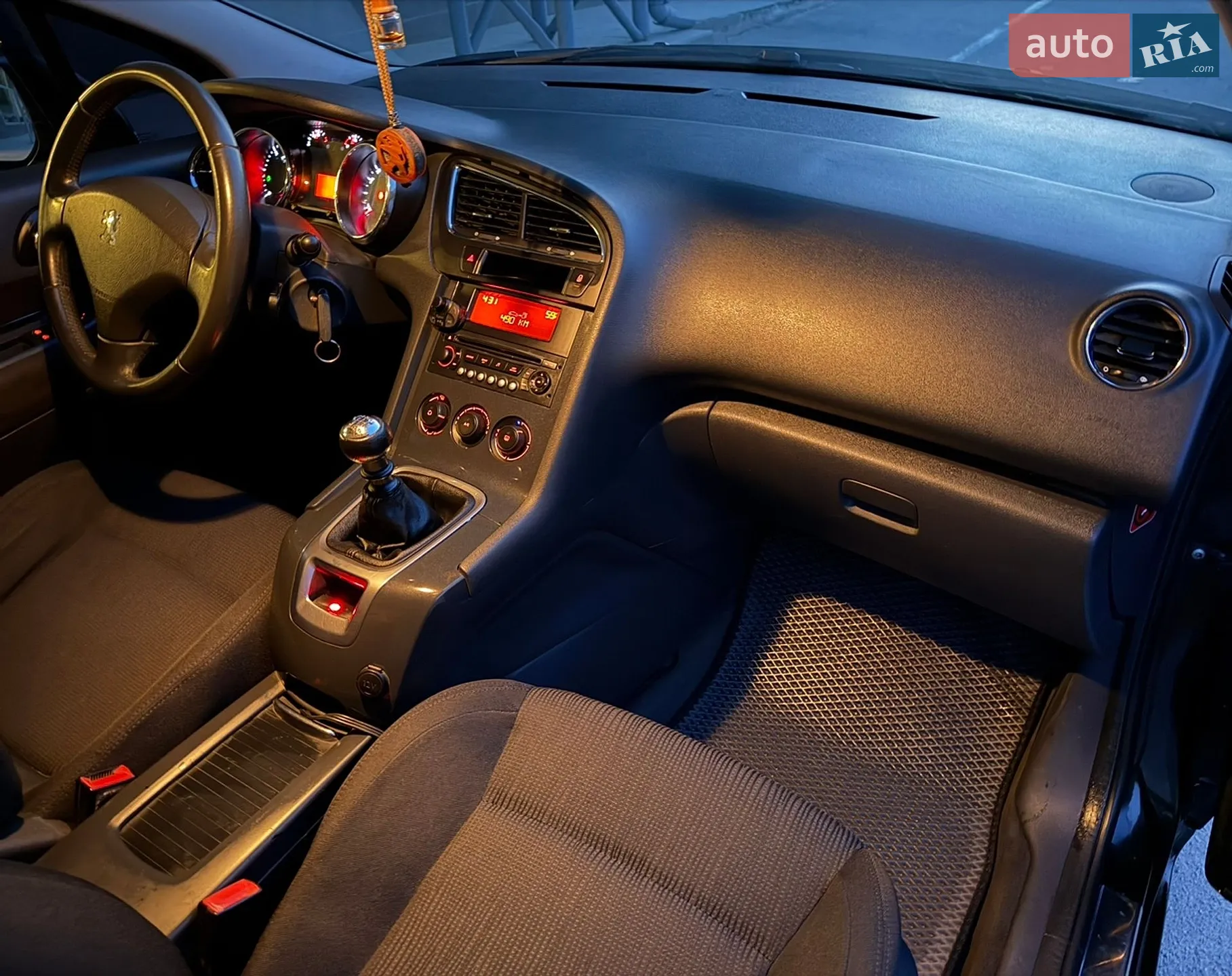 2010 Peugeot 5008 - мініатюра 41