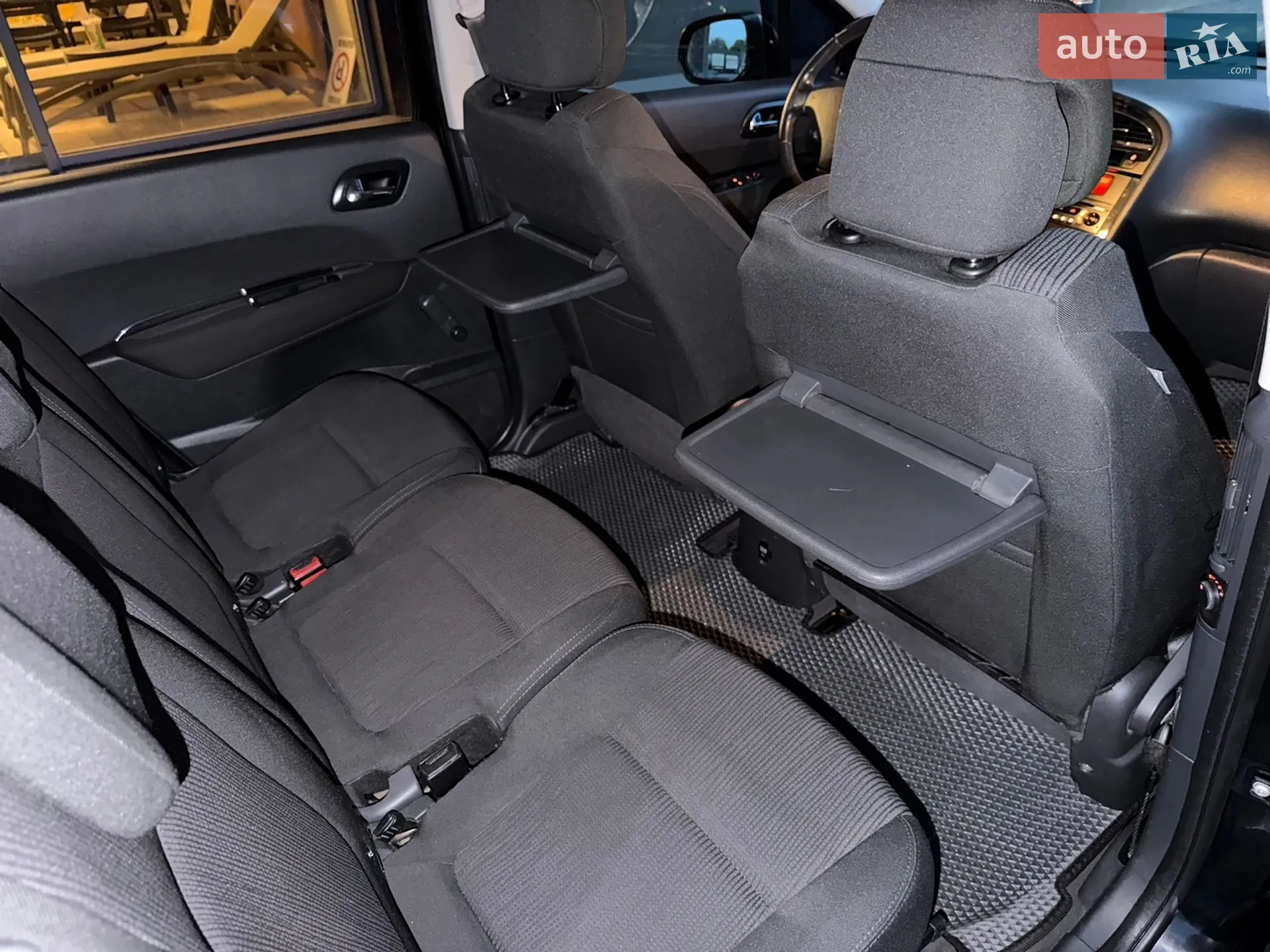 2010 Peugeot 5008 - мініатюра 46