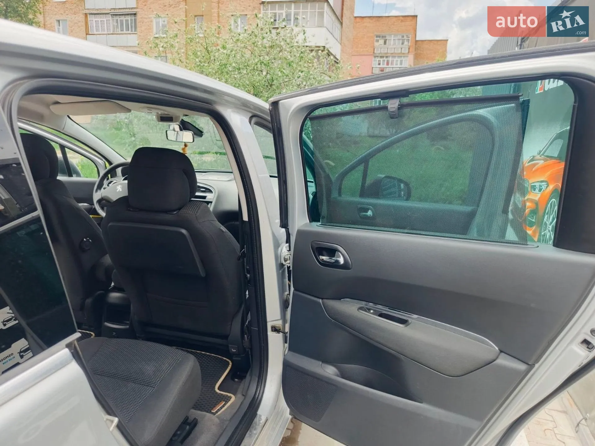 2012 Peugeot 5008 - мініатюра 11