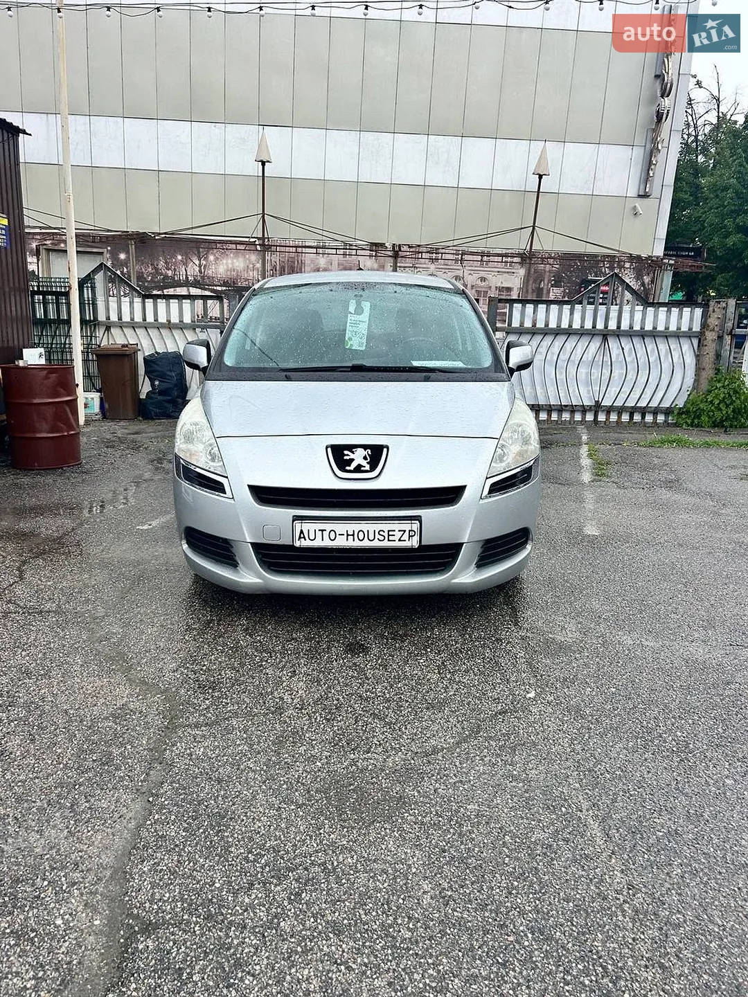 2010 Peugeot 5008 - мініатюра 2