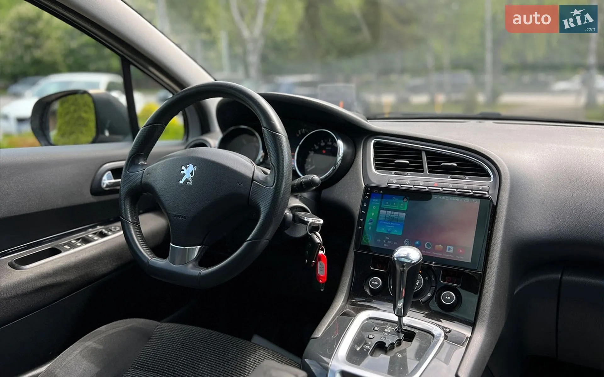 2011 Peugeot 5008 - мініатюра 13
