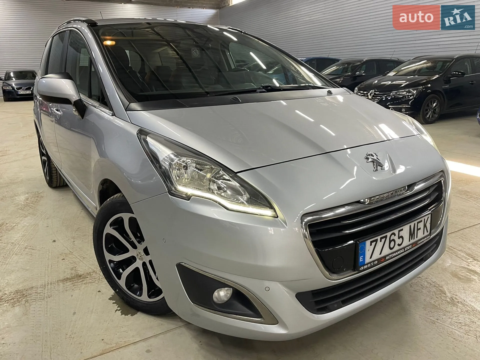 2015 Peugeot 5008 - мініатюра 5