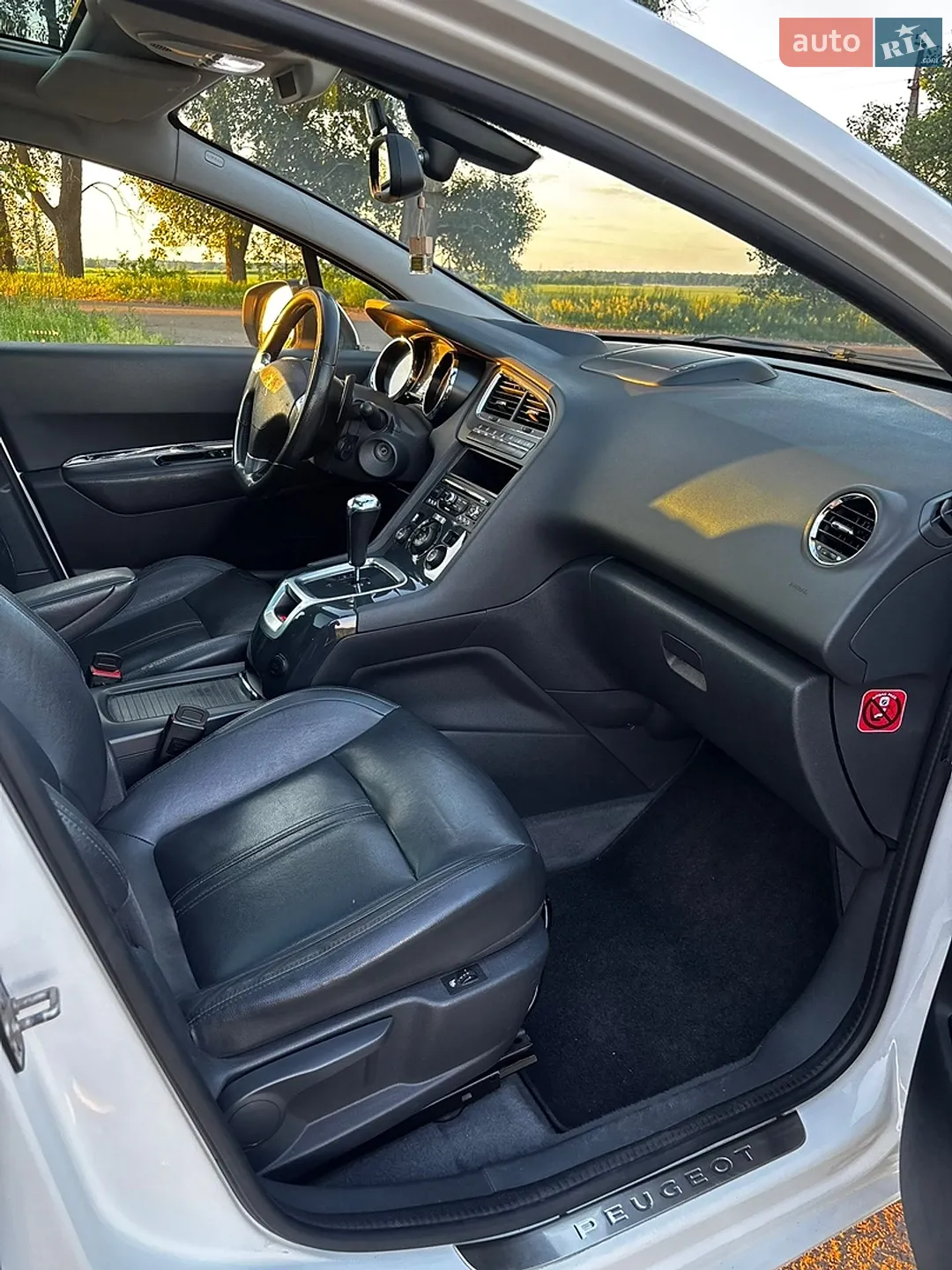 2014 Peugeot 5008 - мініатюра 19