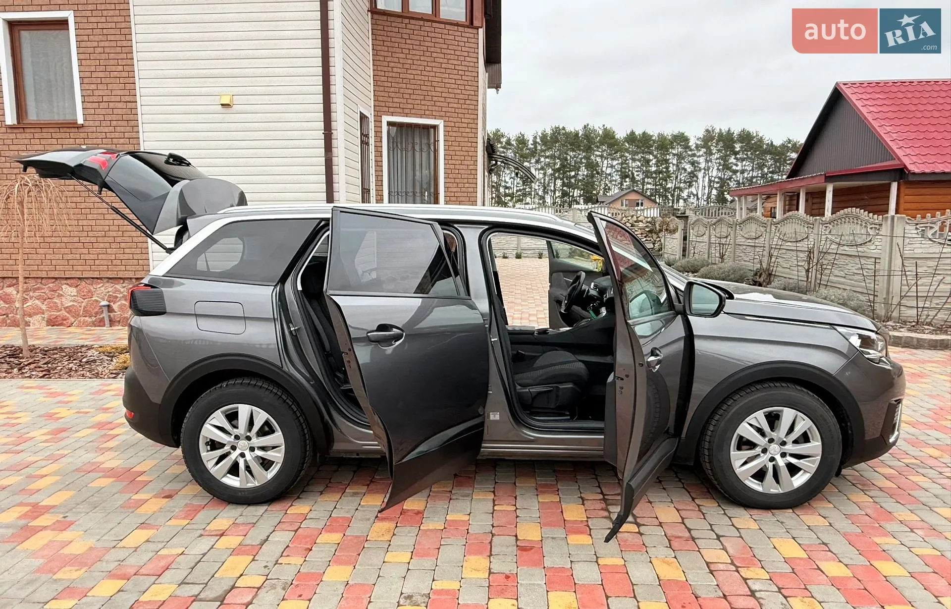 2017 Peugeot 5008 - мініатюра 12