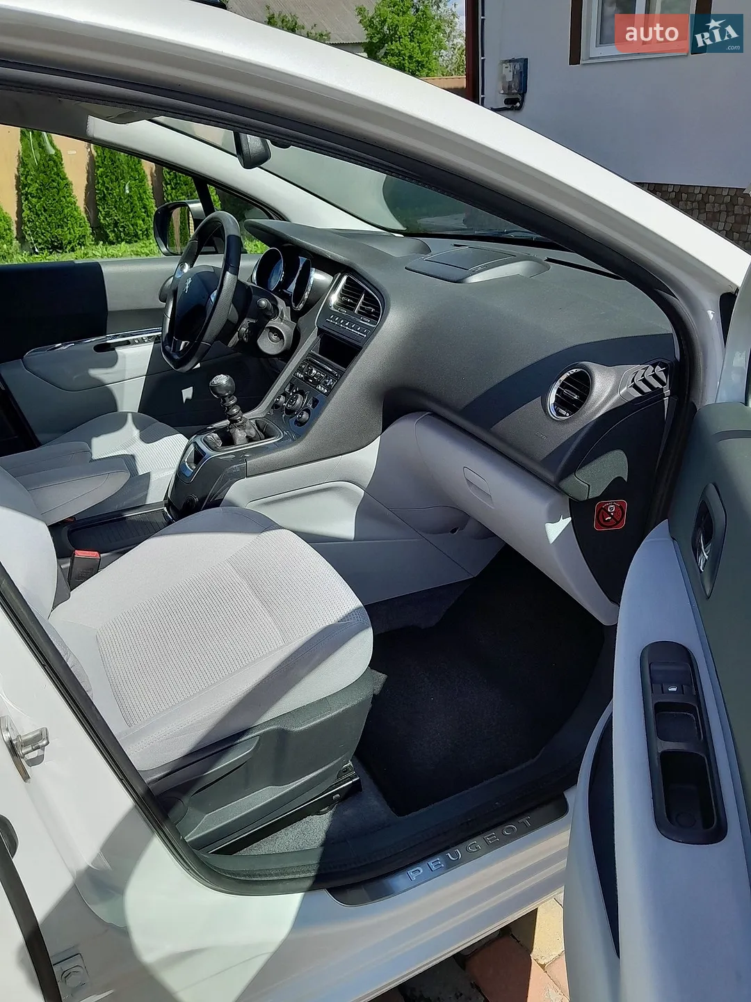 2013 Peugeot 5008 - мініатюра 11