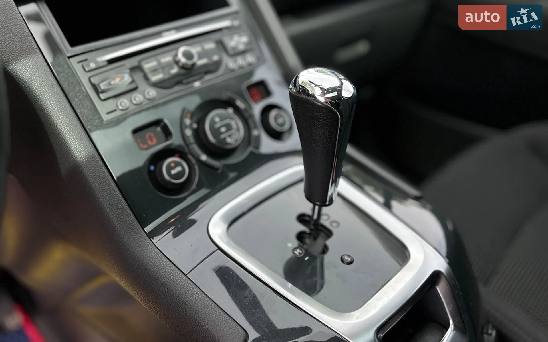 2012 Peugeot 5008 - мініатюра 14
