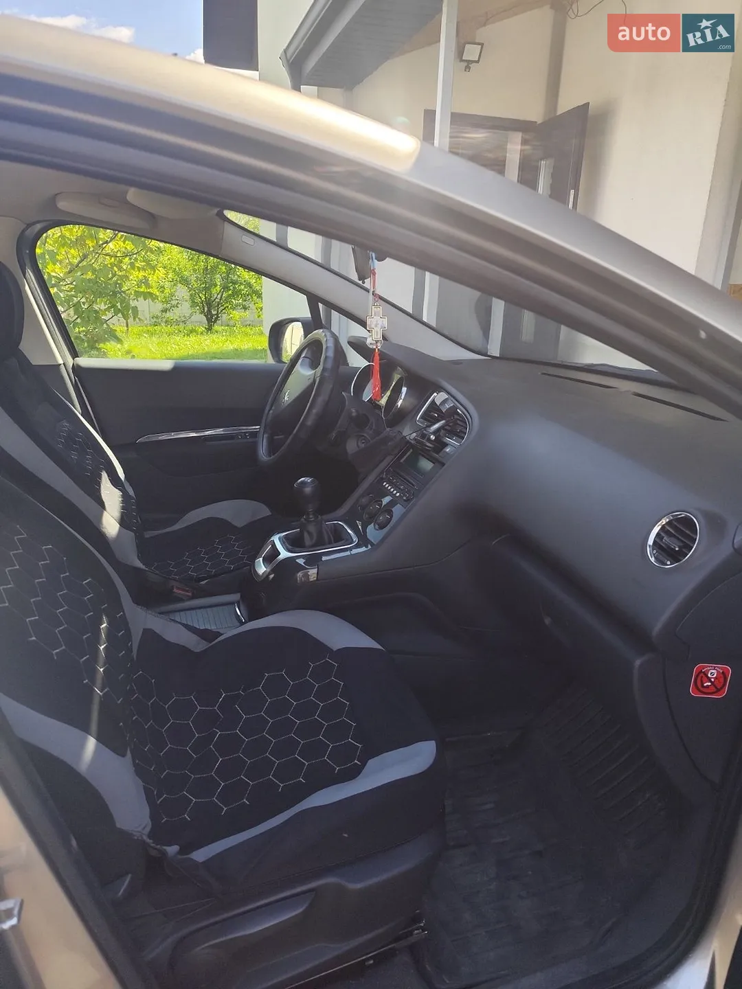 2010 Peugeot 5008 - мініатюра 5