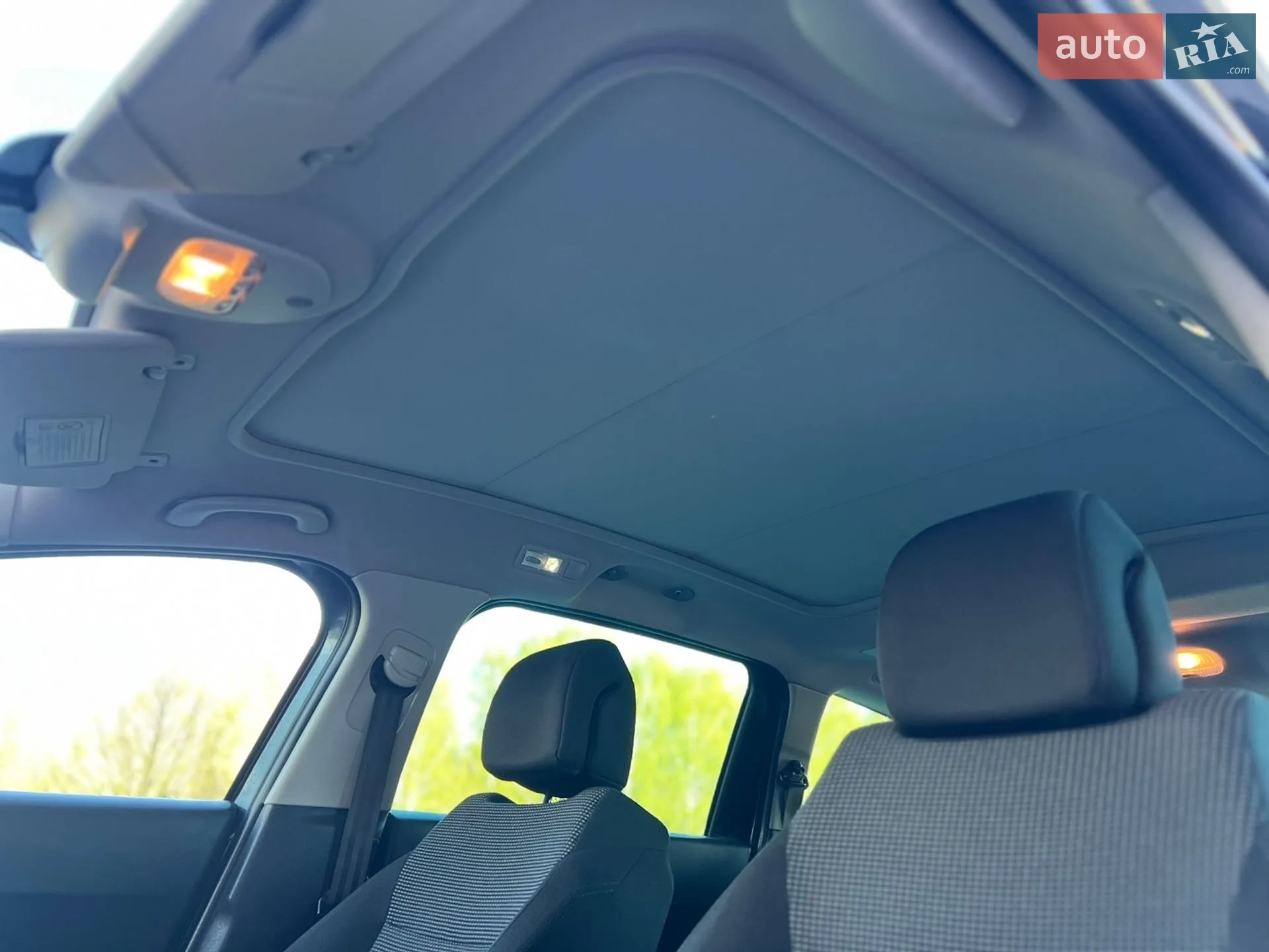 2010 Peugeot 5008 - мініатюра 14