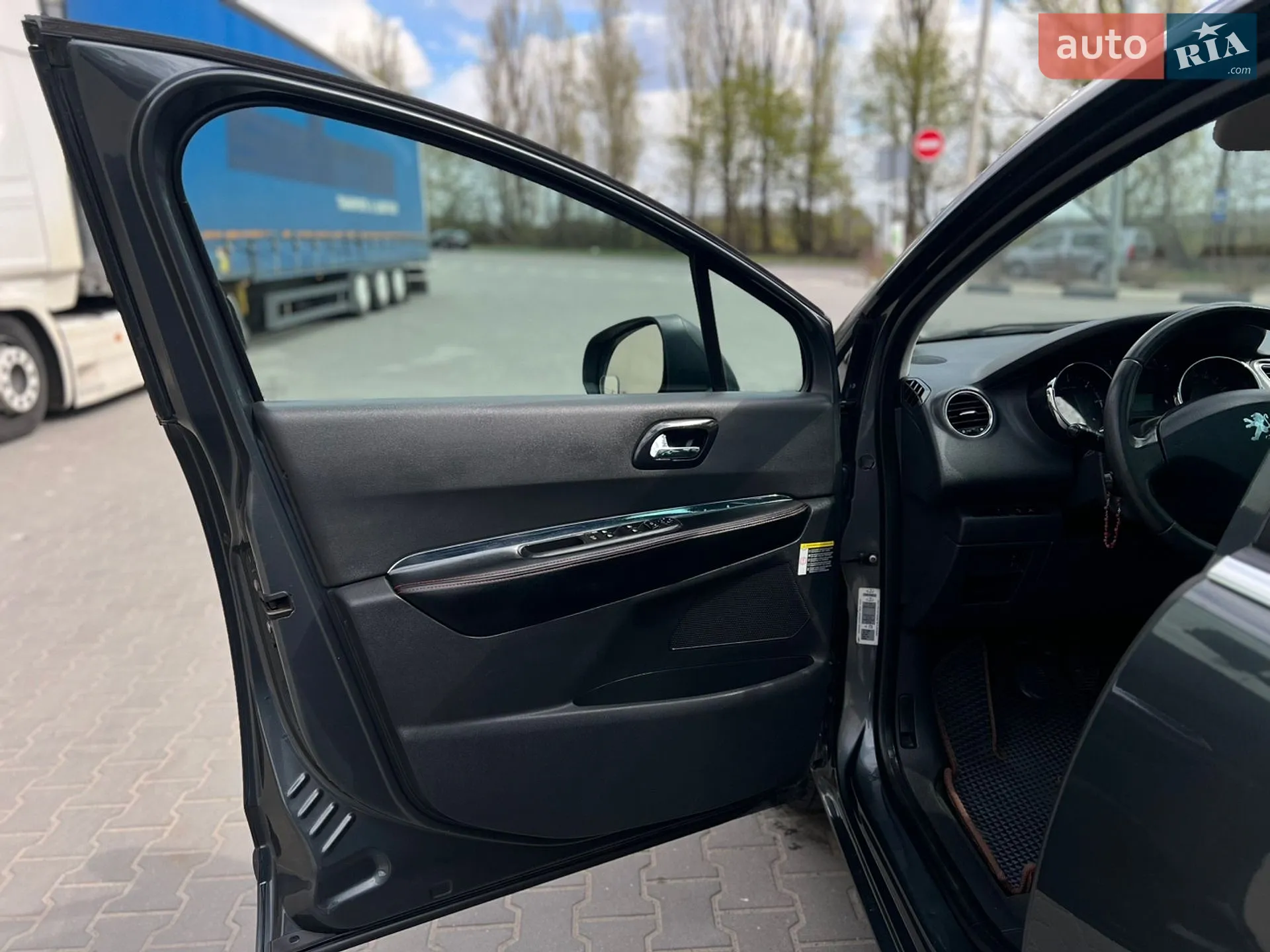 2010 Peugeot 5008 - мініатюра 32