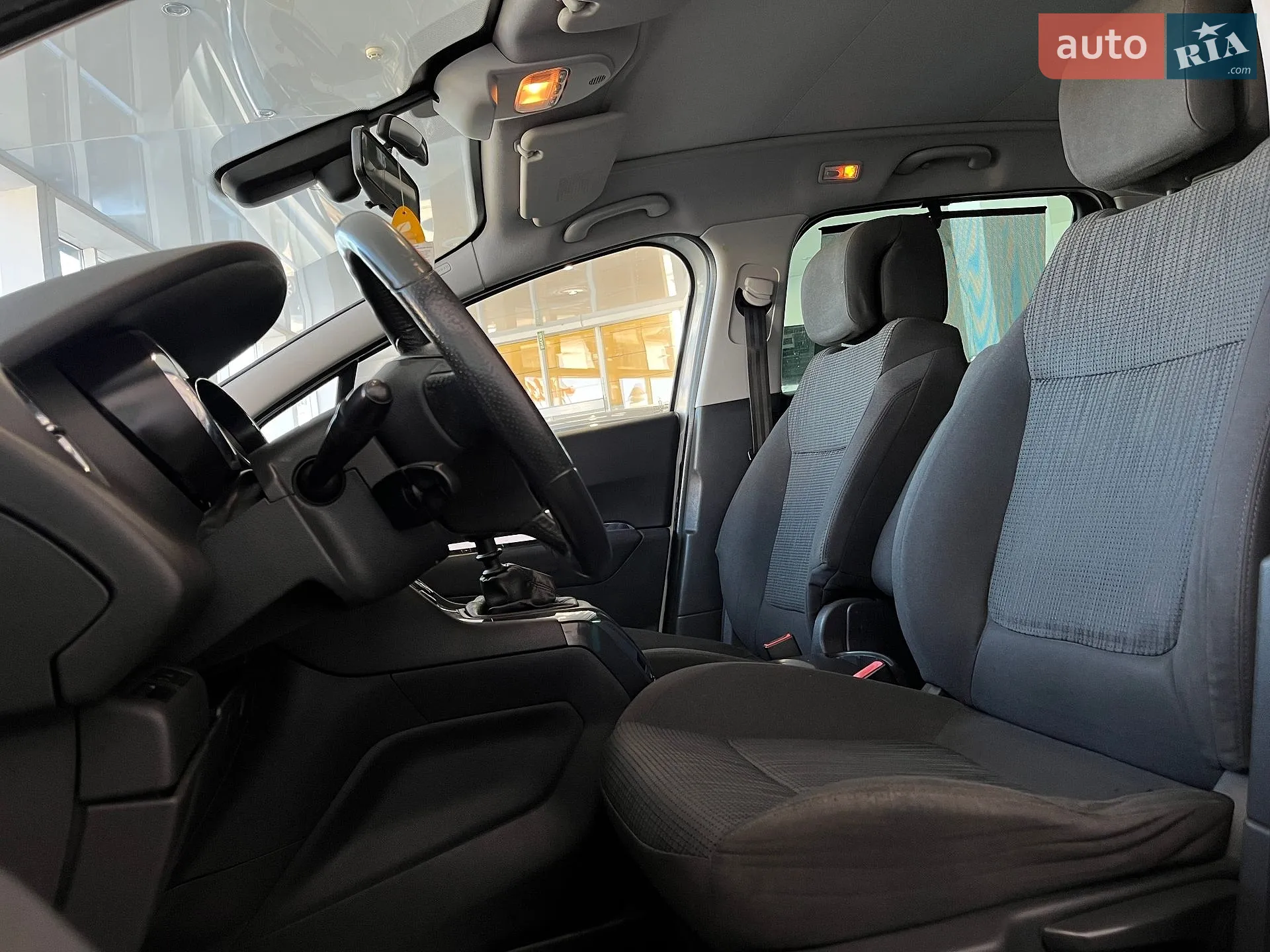 2012 Peugeot 5008 - мініатюра 9
