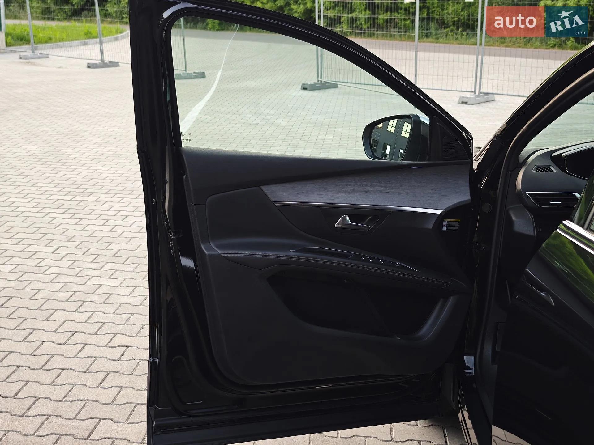 2019 Peugeot 5008 - мініатюра 19