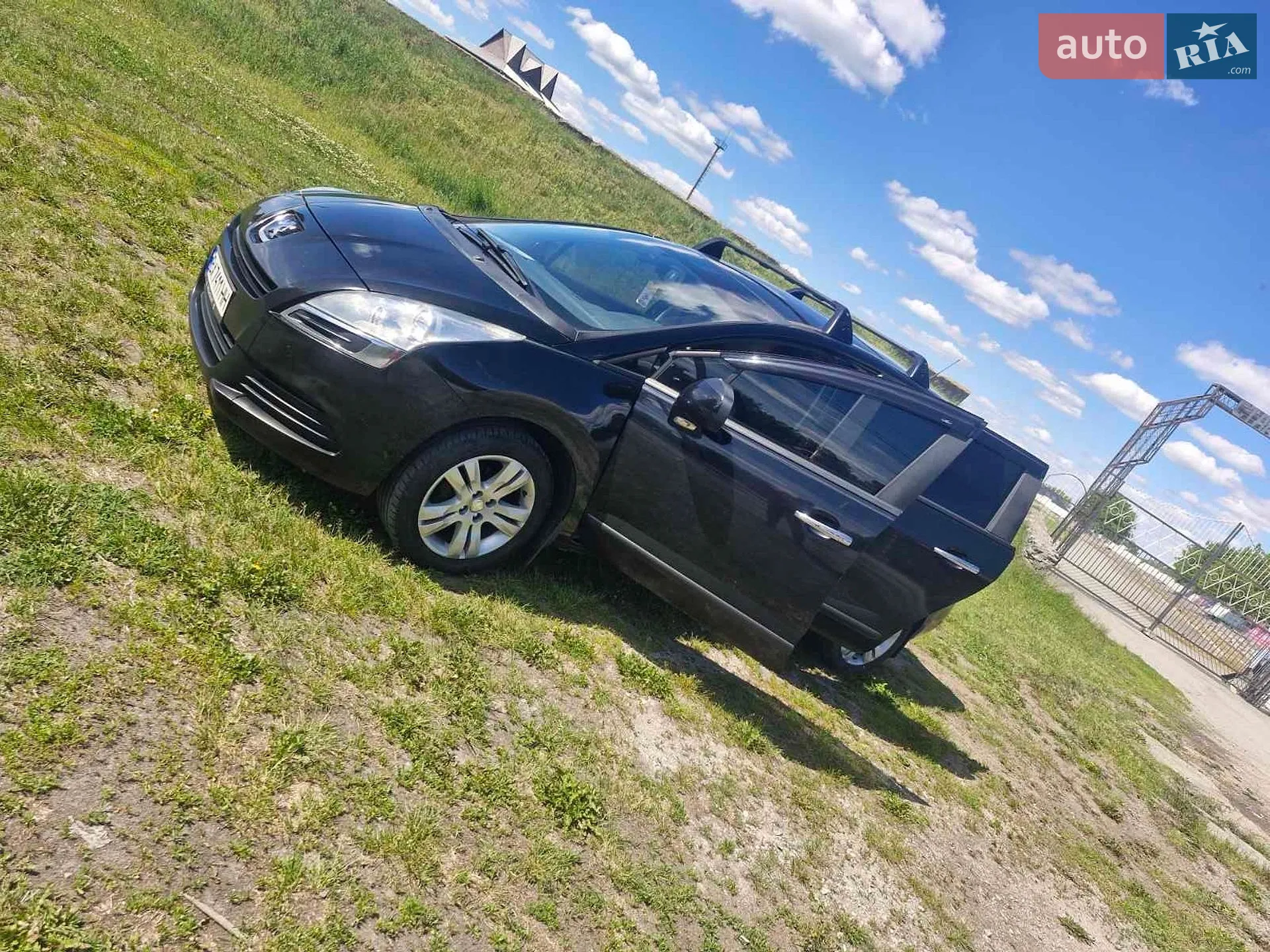 2010 Peugeot 5008 - мініатюра 17