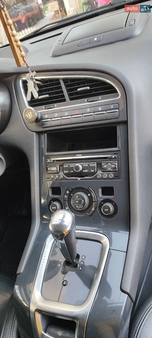 2010 Peugeot 5008 - мініатюра 12