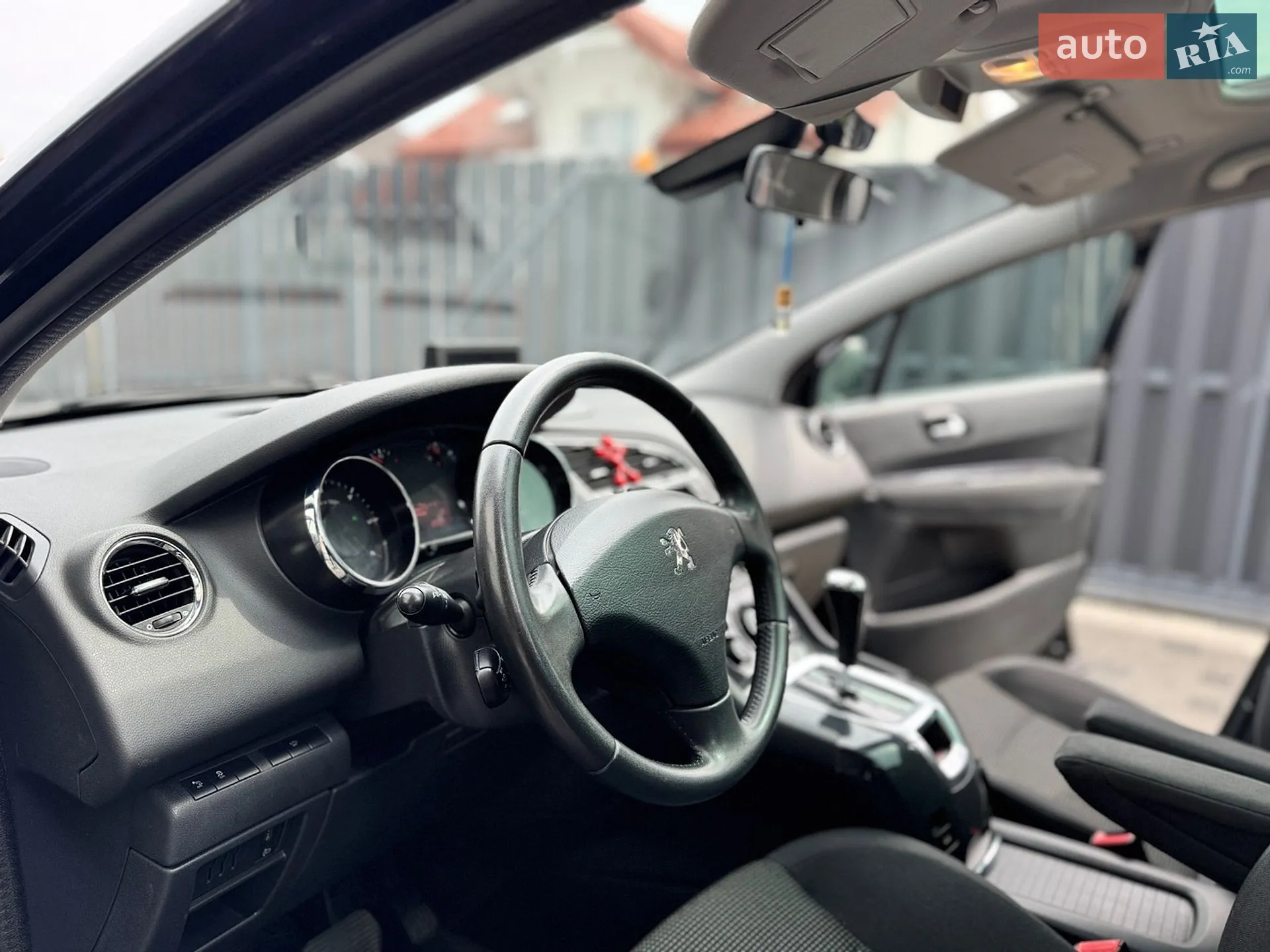 2013 Peugeot 5008 - мініатюра 16