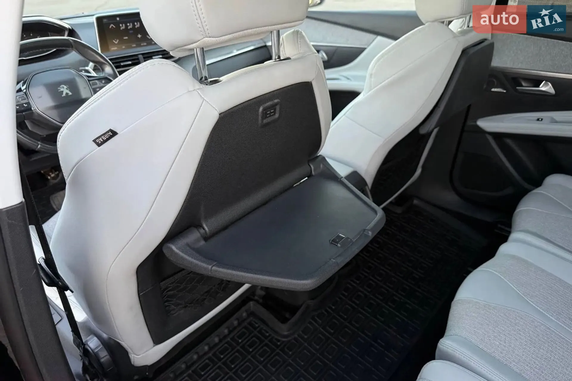 2017 Peugeot 5008 - мініатюра 13