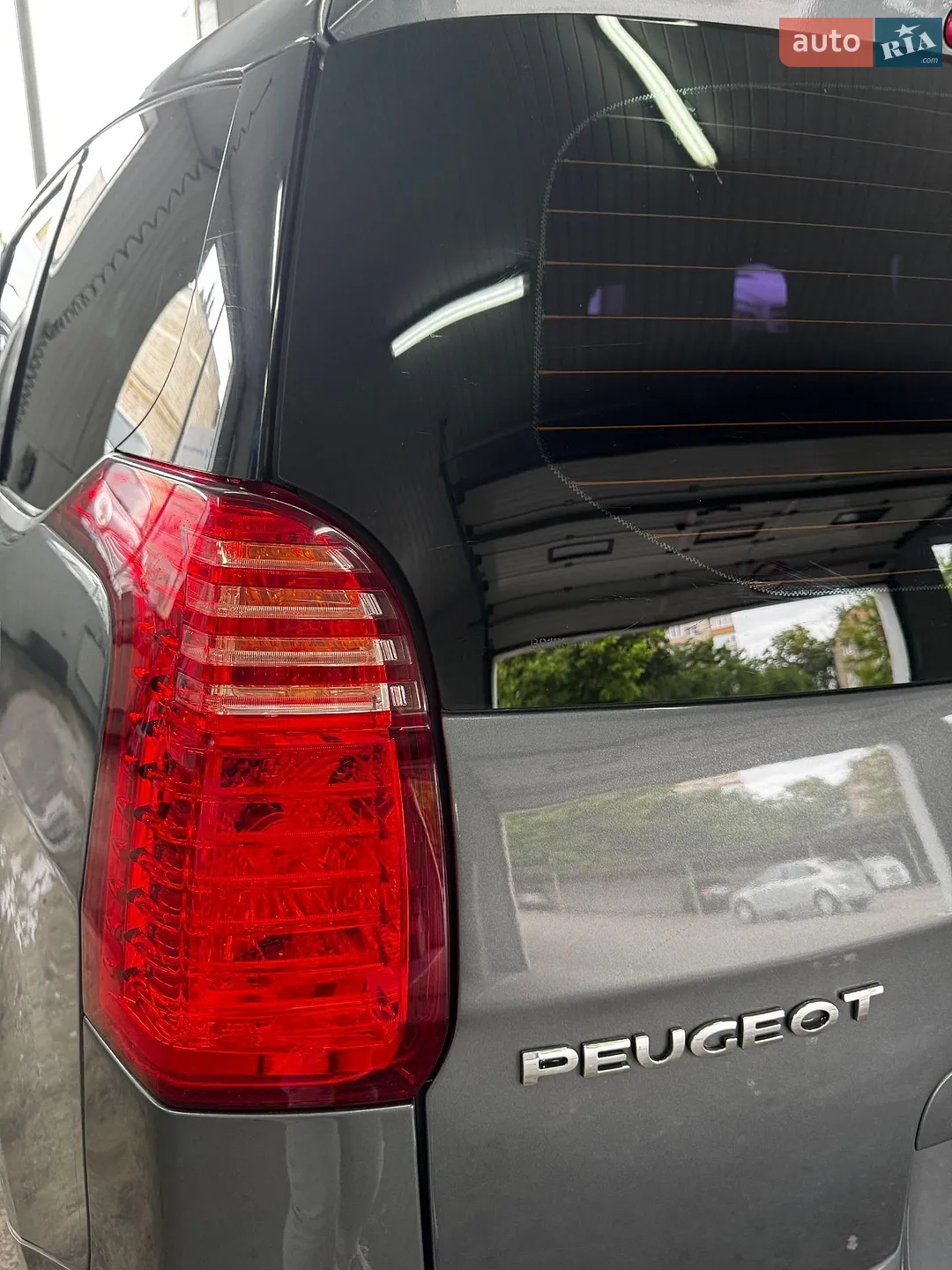 2011 Peugeot 5008 - мініатюра 14