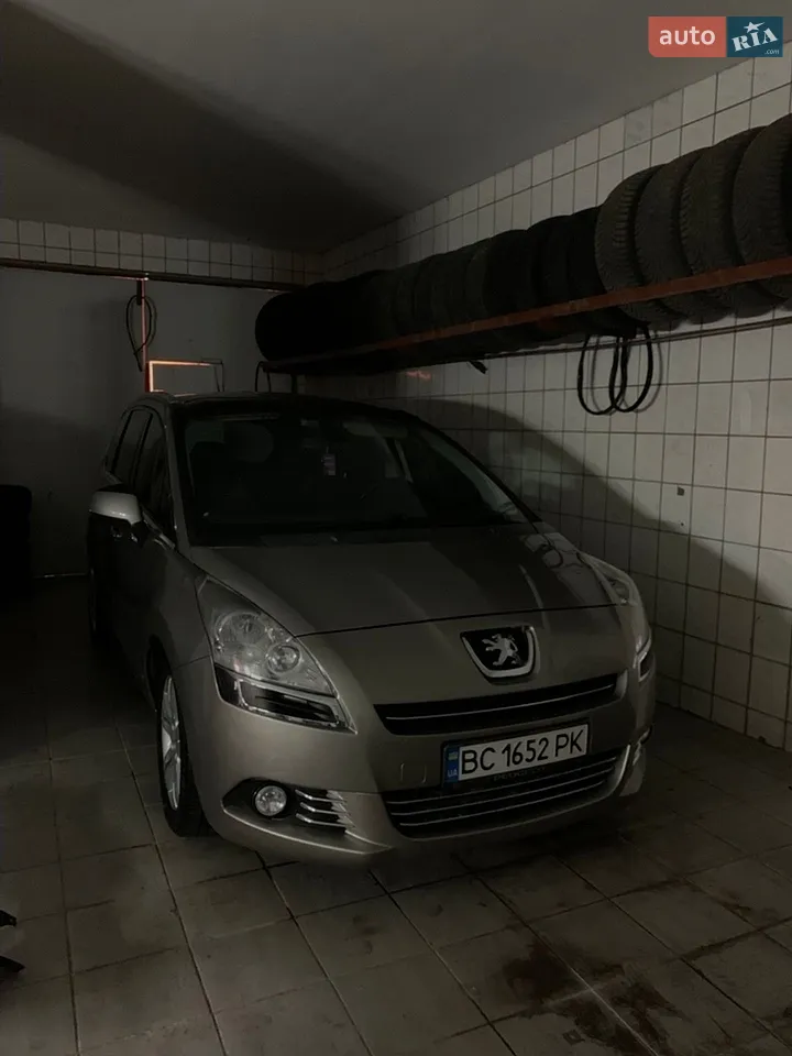 2010 Peugeot 5008 - мініатюра 18