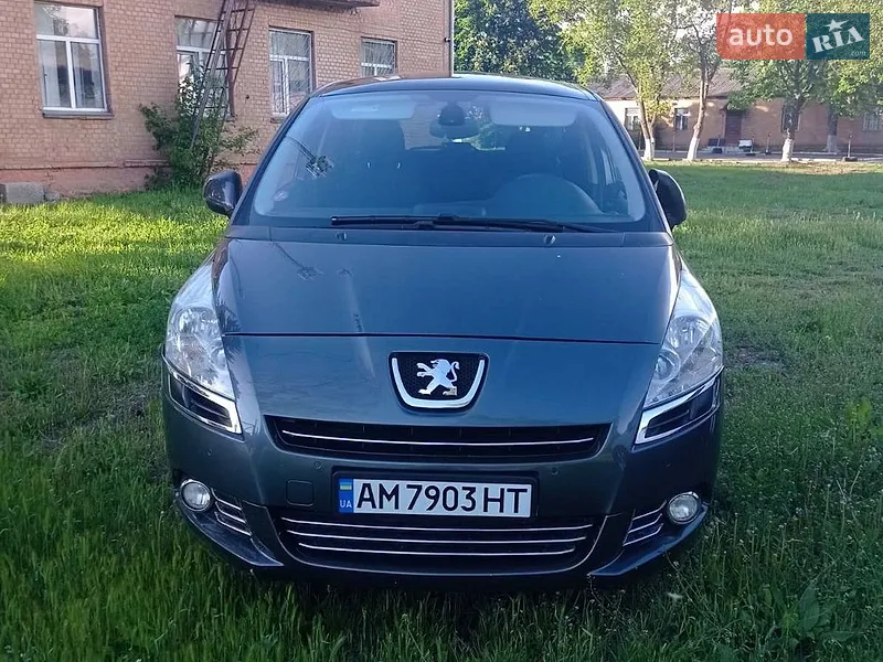 Peugeot 5008