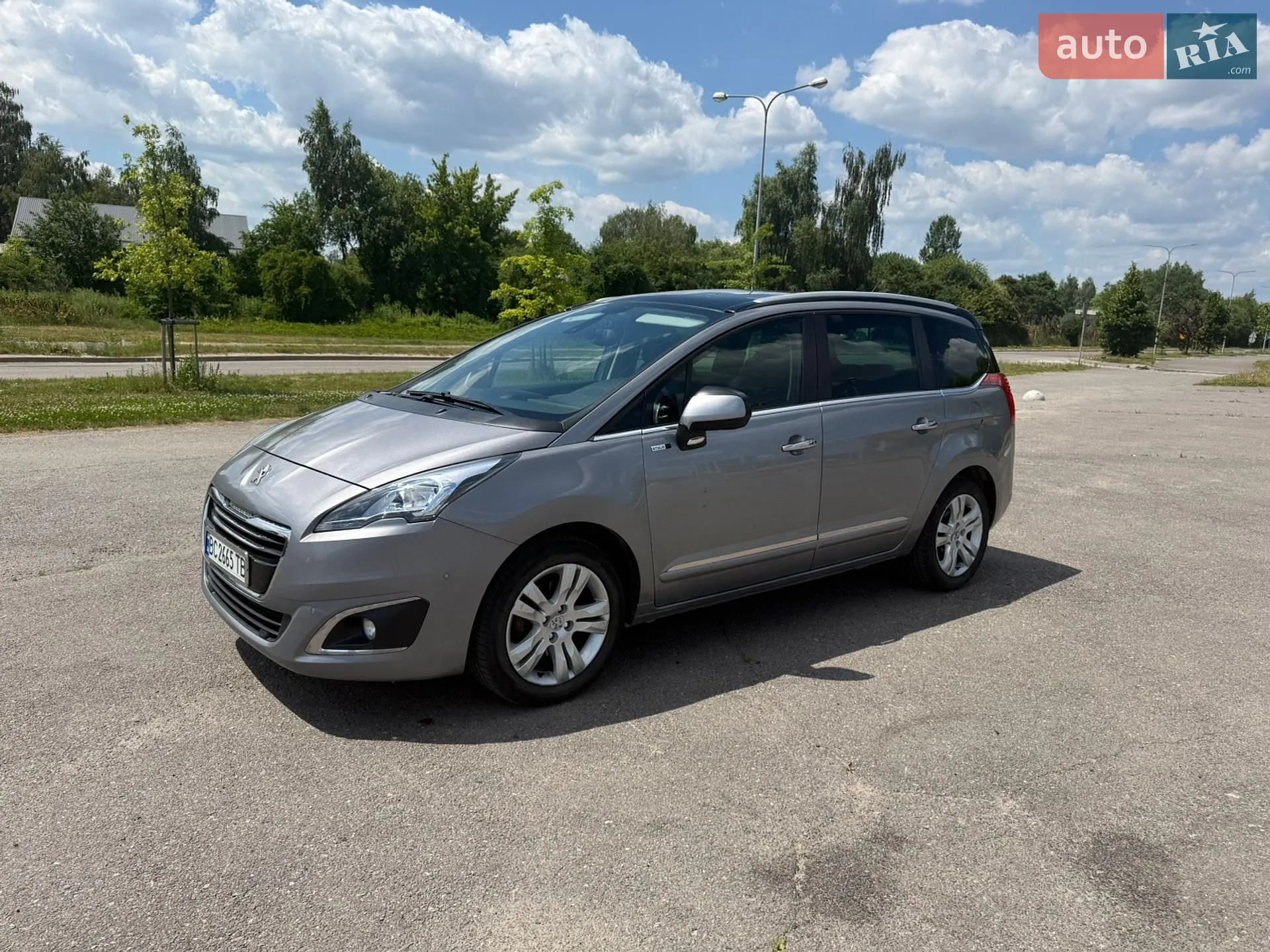 2016 Peugeot 5008 - фото 1