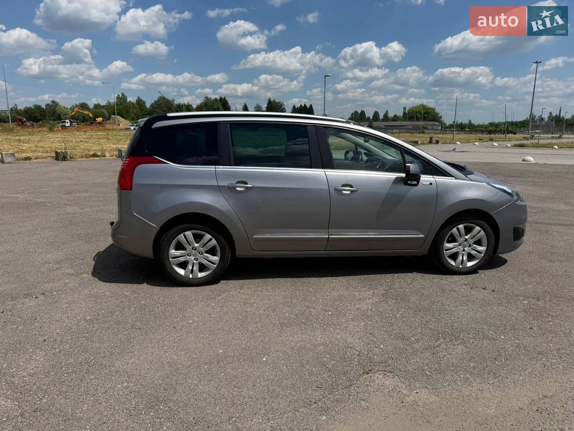 2016 Peugeot 5008 - мініатюра 13