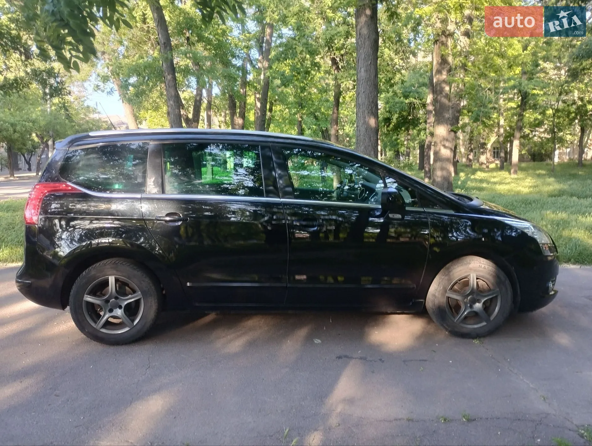 2010 Peugeot 5008 - мініатюра 8