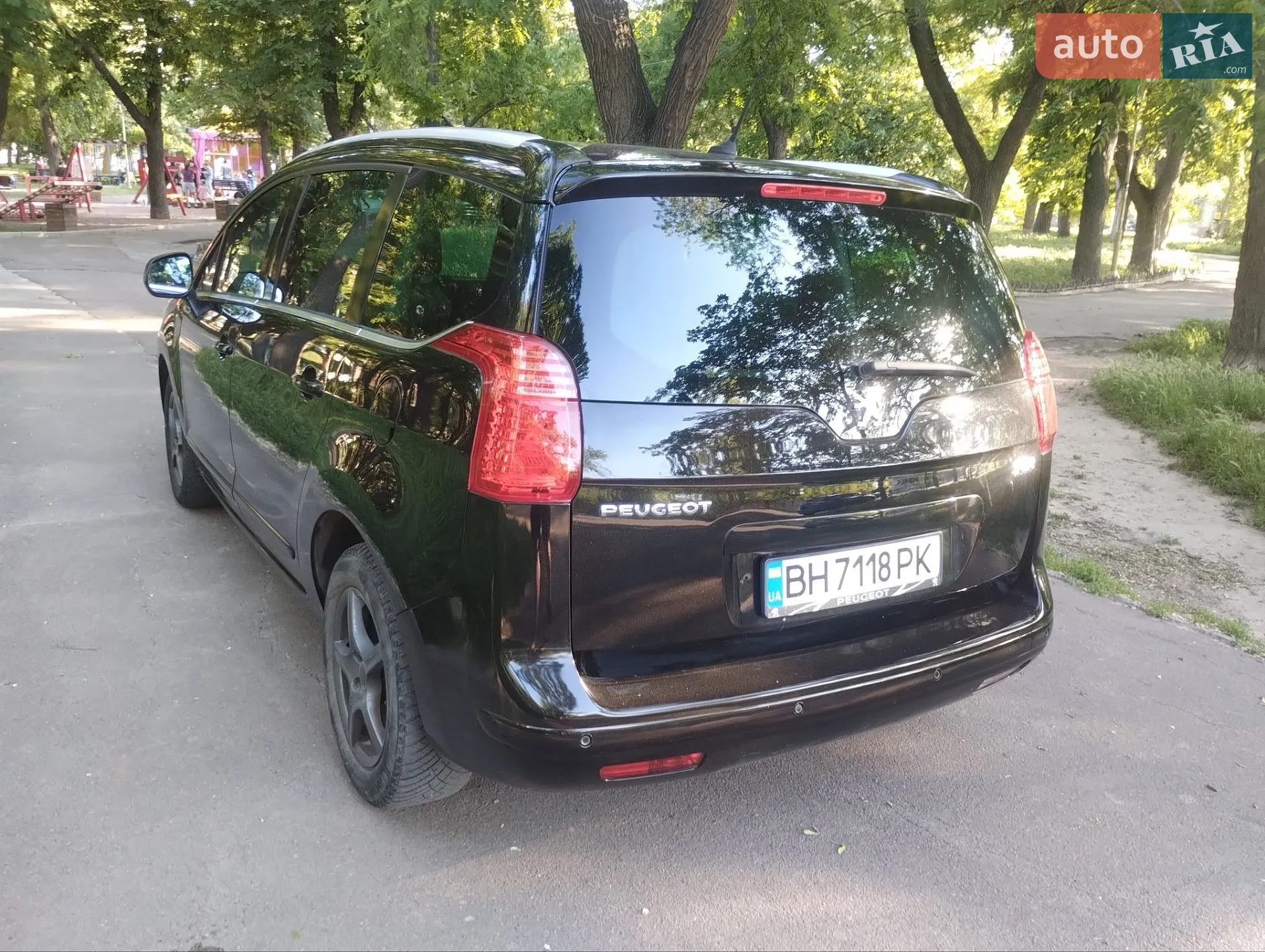 2010 Peugeot 5008 - мініатюра 4