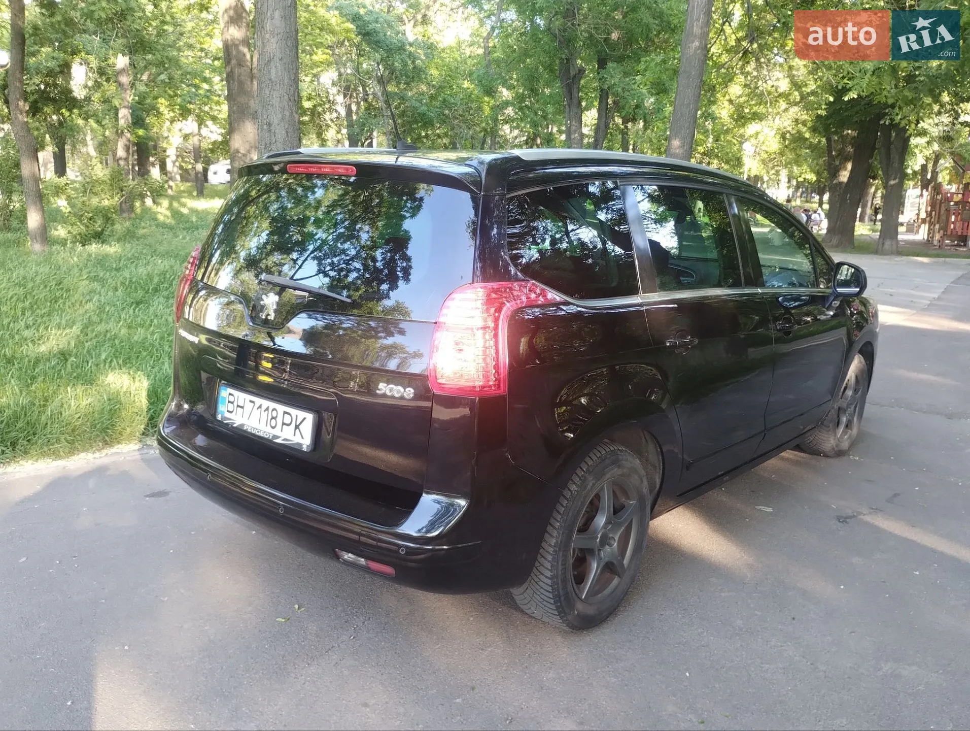 2010 Peugeot 5008 - мініатюра 5