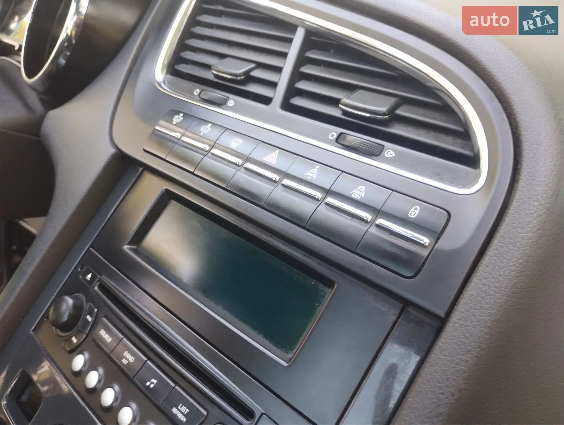 2010 Peugeot 5008 - мініатюра 13
