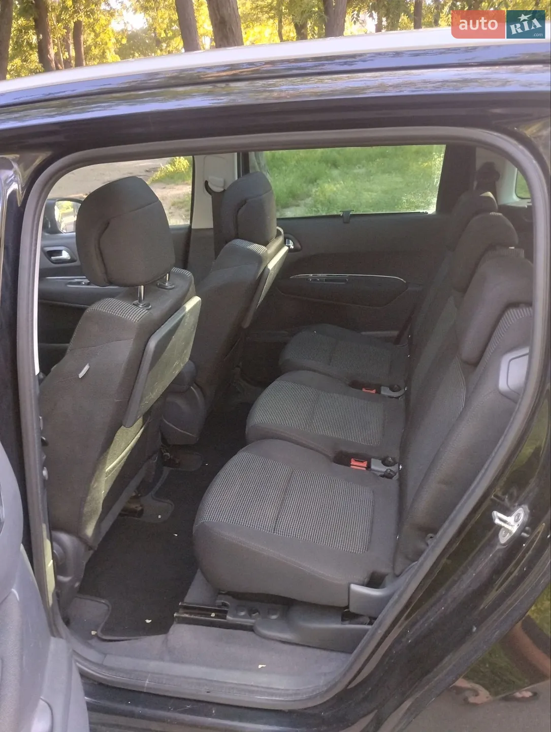 2010 Peugeot 5008 - мініатюра 12