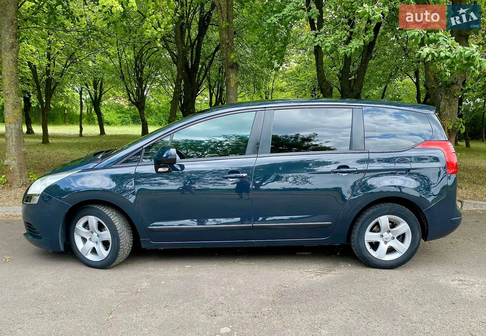 2010 Peugeot 5008 - мініатюра 2