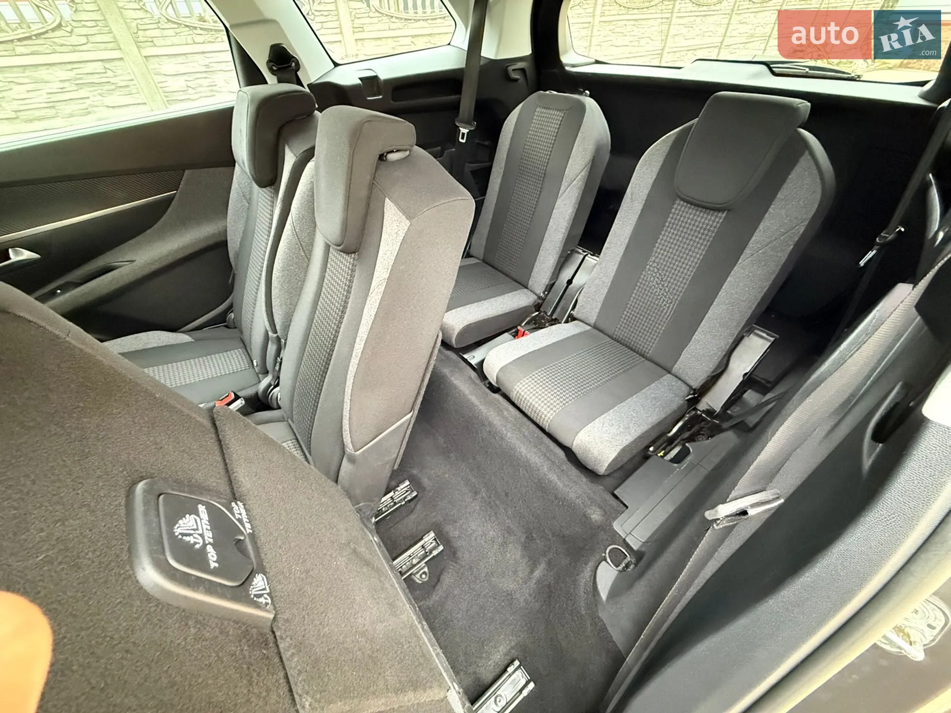 2017 Peugeot 5008 - мініатюра 26