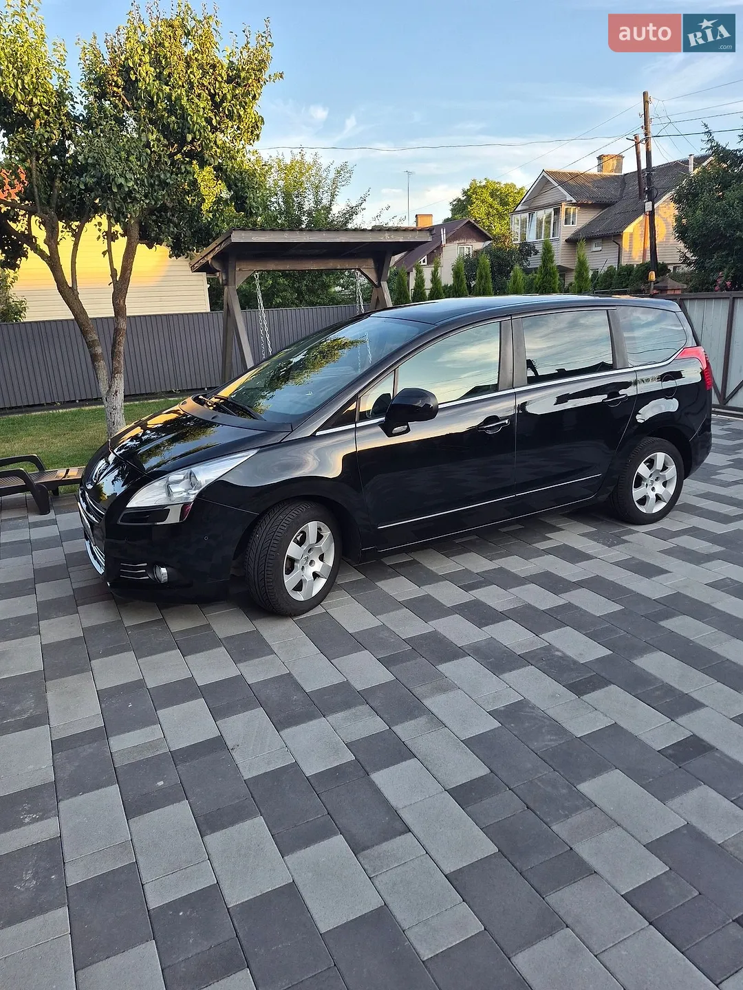 2010 Peugeot 5008 - мініатюра 8