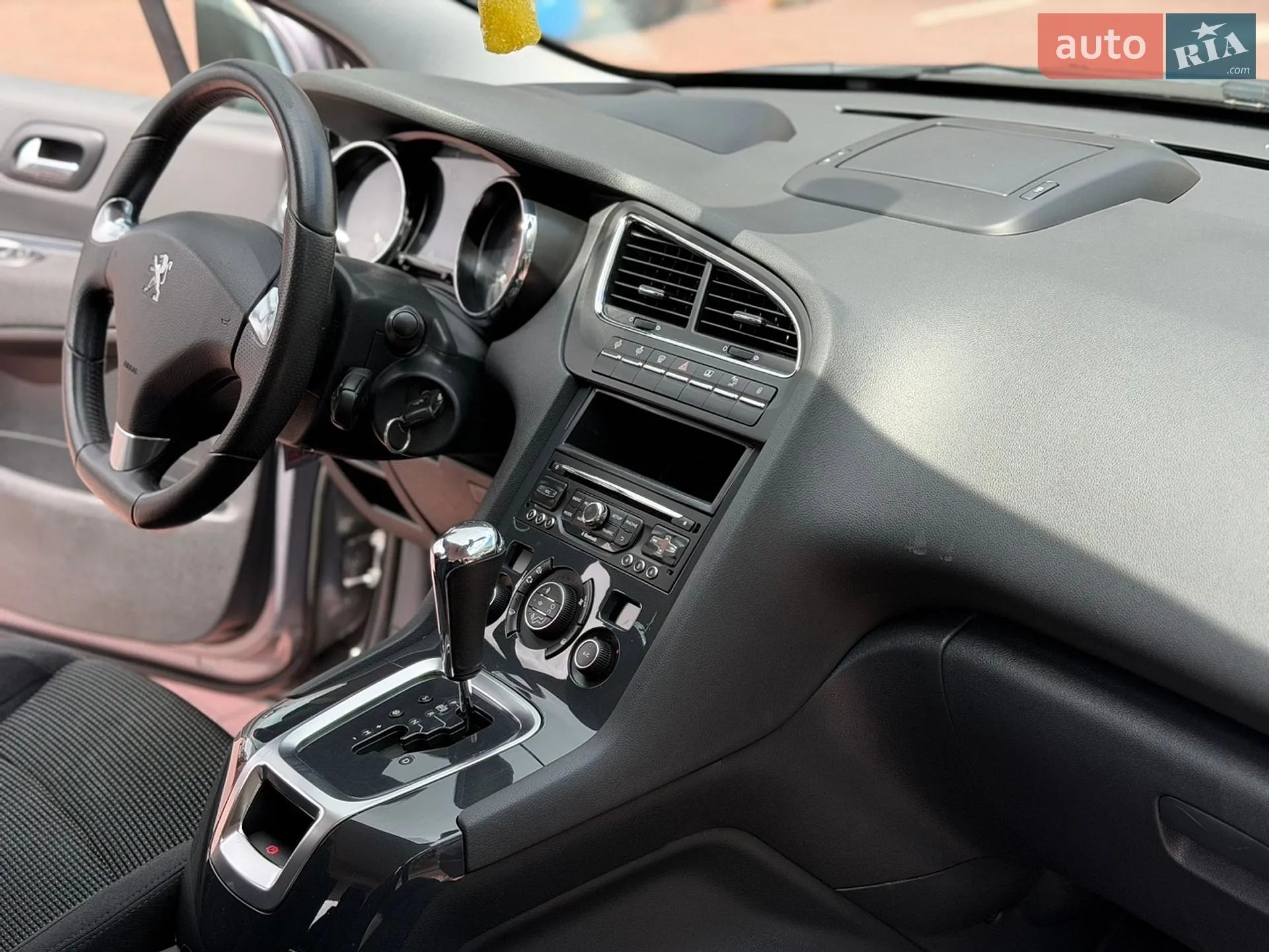 2015 Peugeot 5008 - мініатюра 20