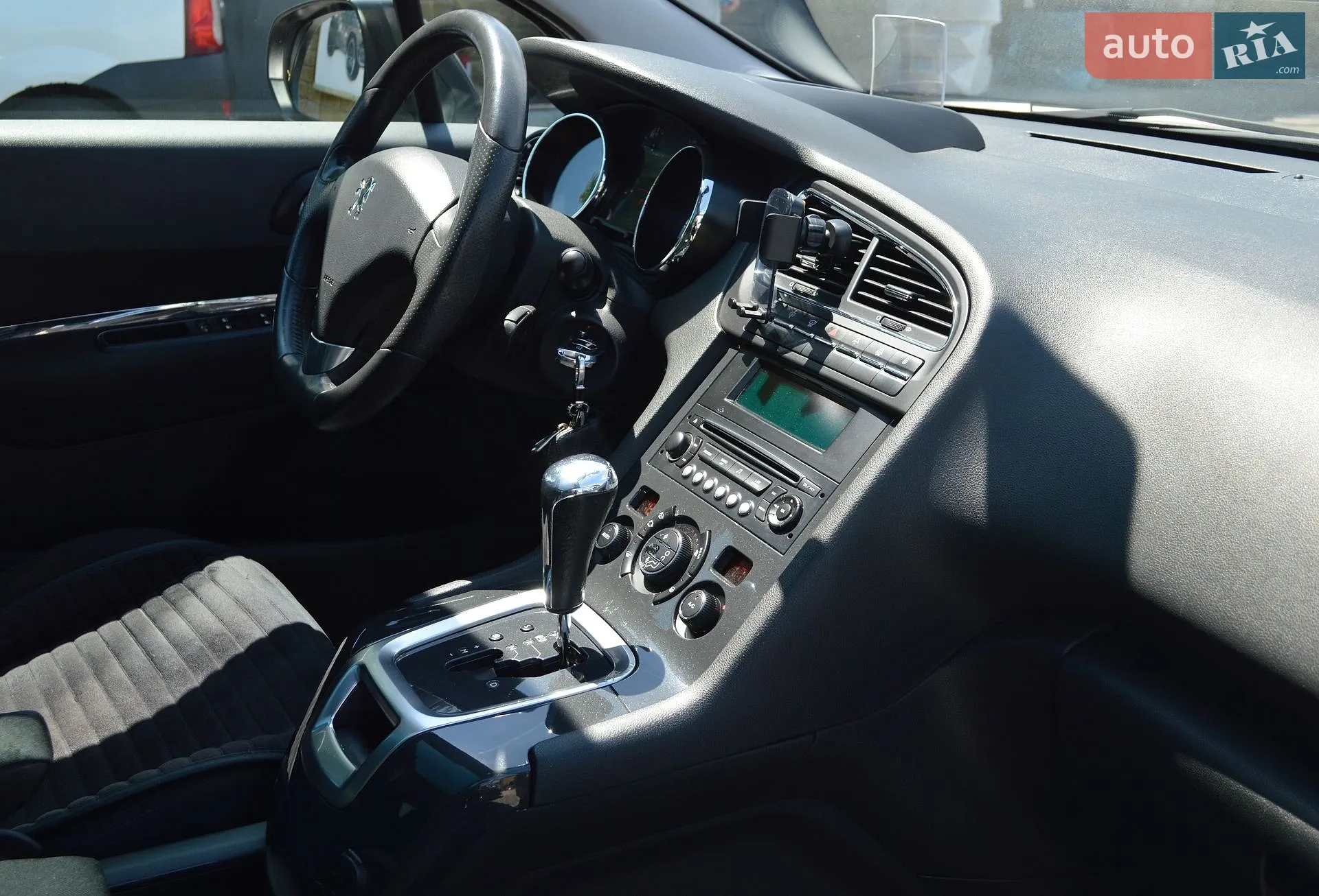 2010 Peugeot 5008 - мініатюра 31